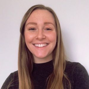 Meet your Posher, Elise